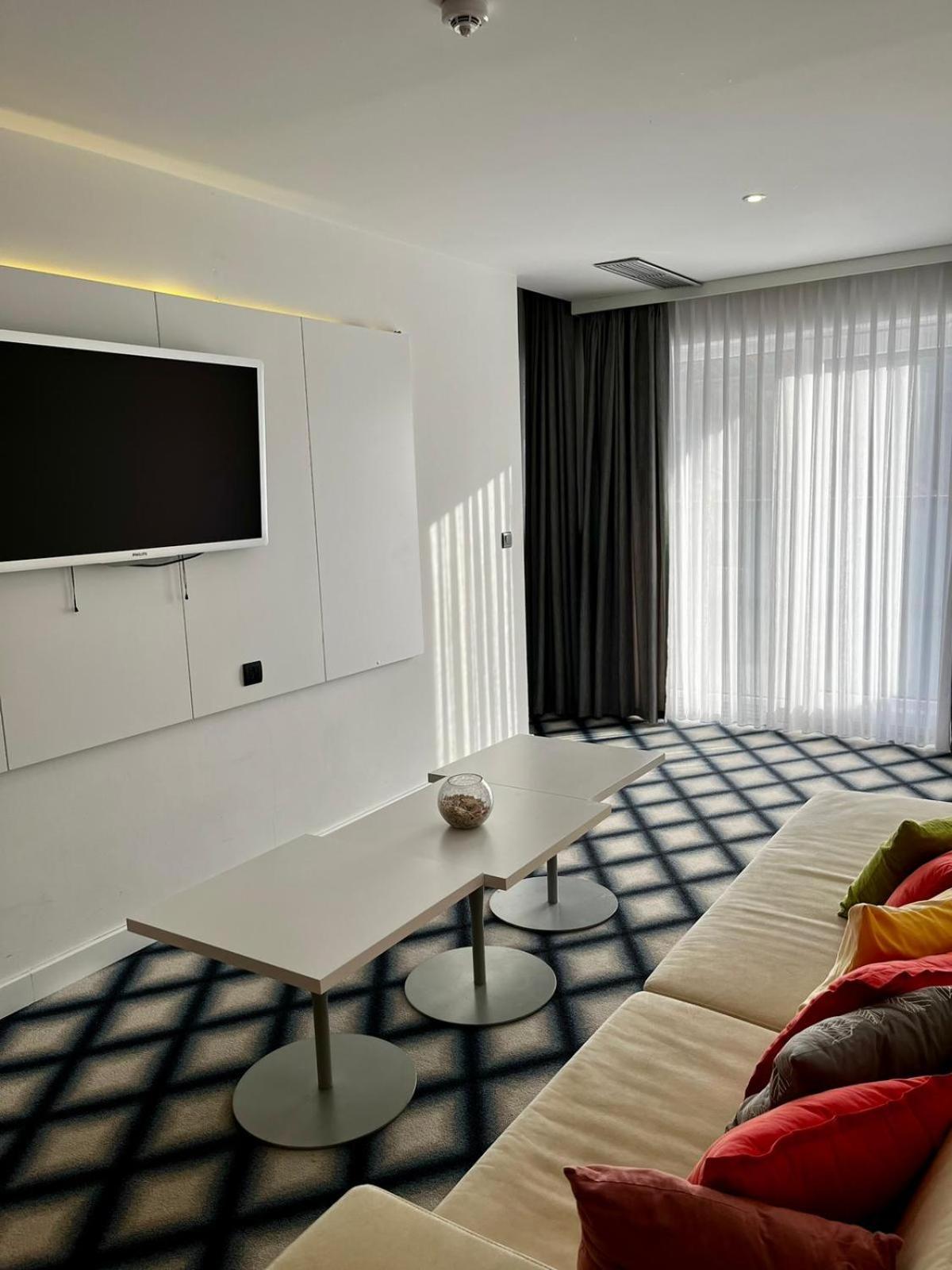 Swiss Plus Hotel Bihać Zewnętrze zdjęcie