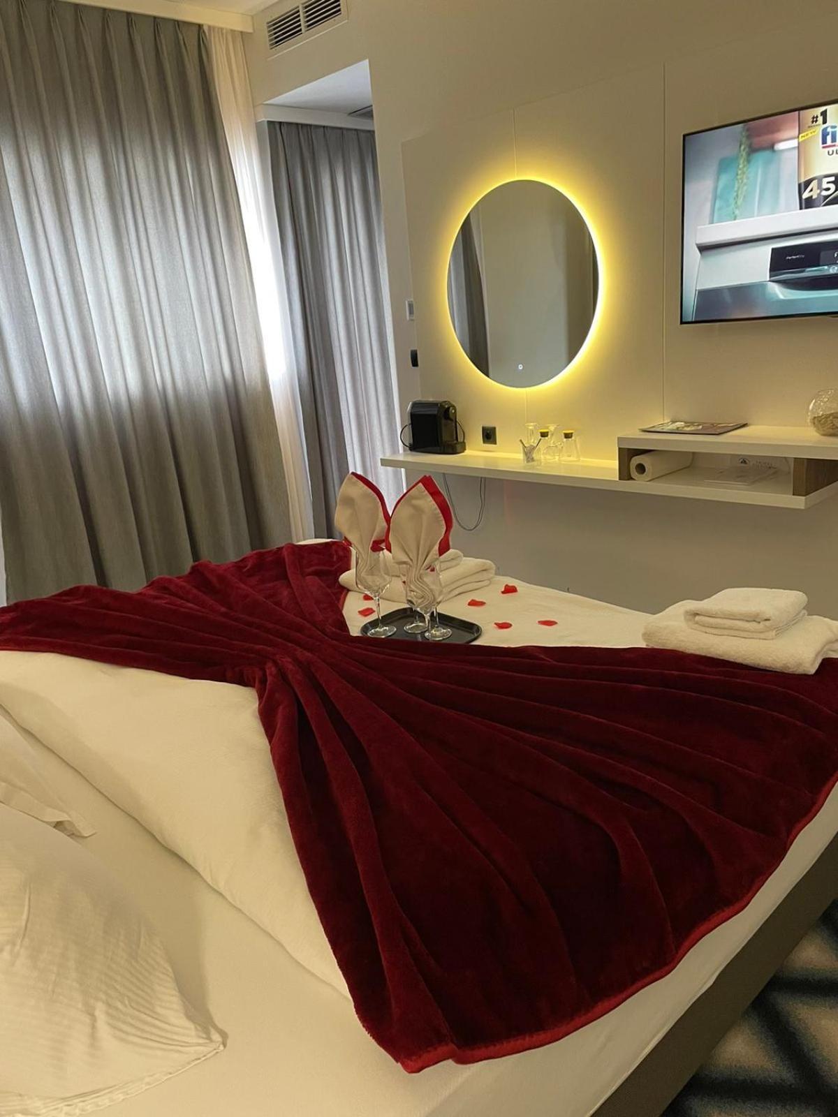 Swiss Plus Hotel Bihać Zewnętrze zdjęcie