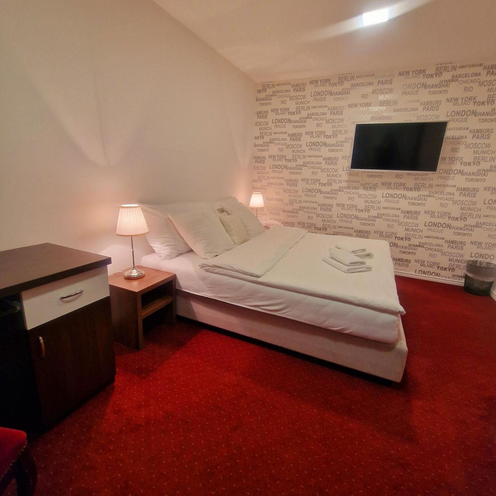 Swiss Plus Hotel Bihać Zewnętrze zdjęcie